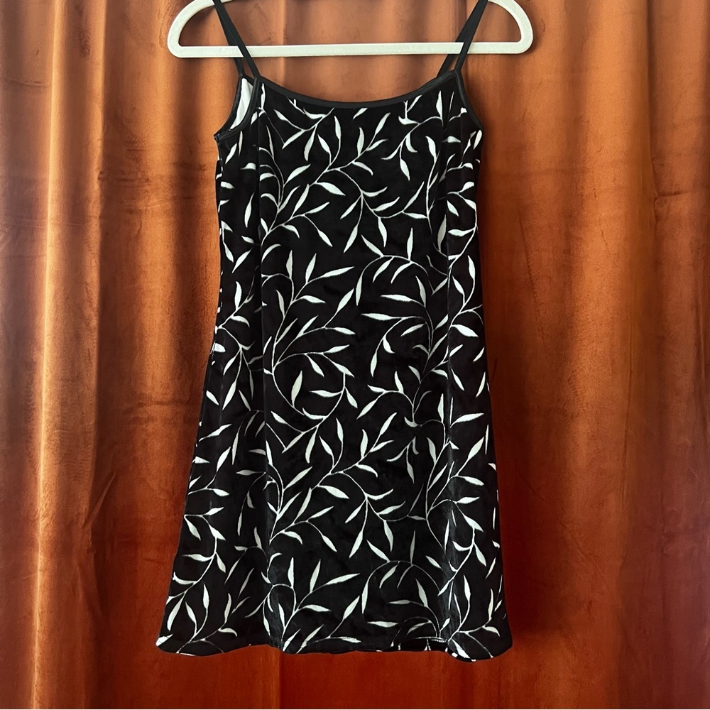 Vintage 90s Jalate Black Velvet‎ Floral Mini Dress
